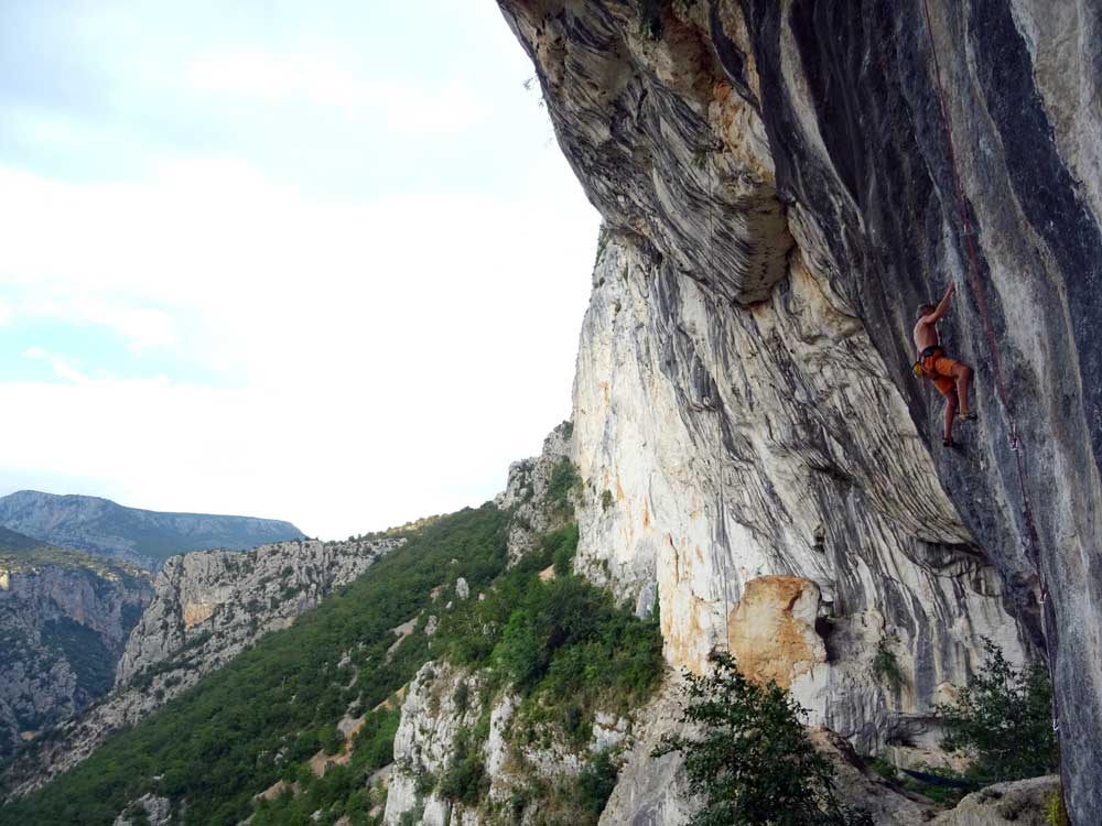 Simon Montmory Provence Climbing guide Verdon