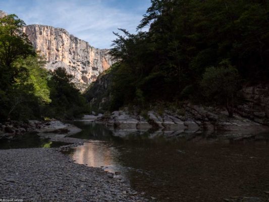 Verdon Climbing guide Simon Montmory